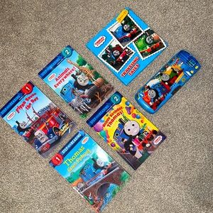 Thomas the Train book & pencil case bundle!! 💙🚂❤️